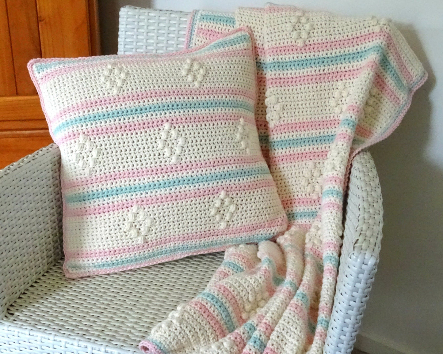Crochet Baby Blanket Pattern | Crocheted DIY Cot Cover PDF Download | Nursery Decor Throw Rug For Baby Room 0149